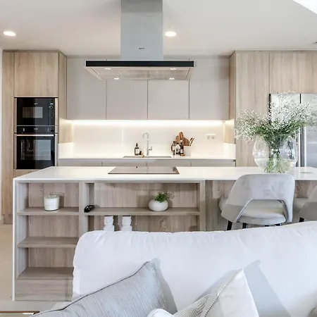 Lo- Olivos By Roomservices