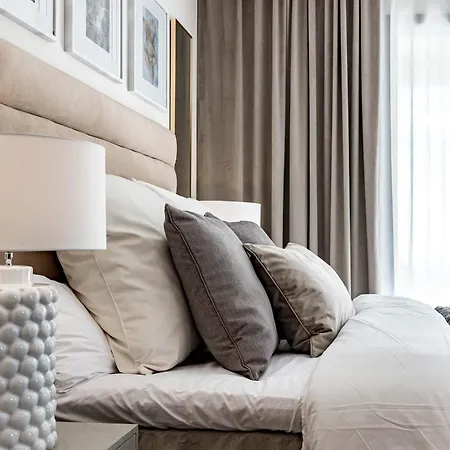 Lo- Olivos By Roomservices